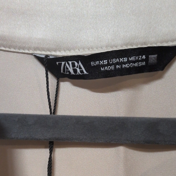 Zara Cream Satin Robe with Tie Waist - Picture 2 of 6